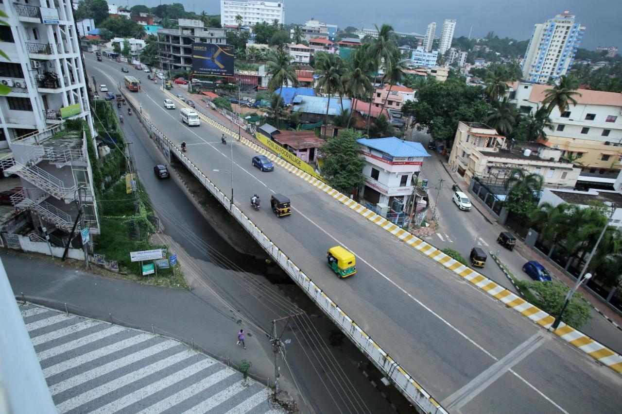 The Luxe Loft Apartment Thiruvananthapuram Exterior photo